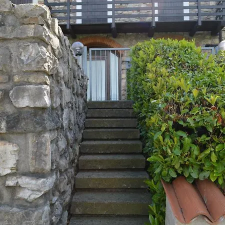 公寓 Casa Sasso 塔韦尔诺拉贝尔加马斯卡